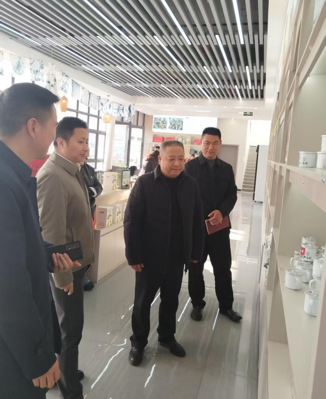 WPS图片(2).jpg WPS图片(2).jpg